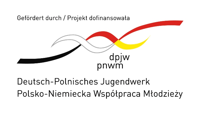 1368520358 logo pnwm dopisek pion cmyk